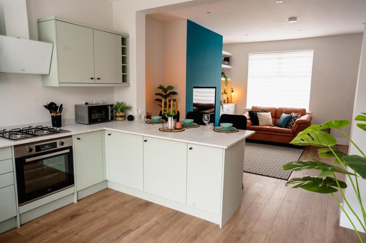 Sawley Cottage By Above Rubies - Modern, Stylish, 2 Bedroom House In Skipton Exterior photo