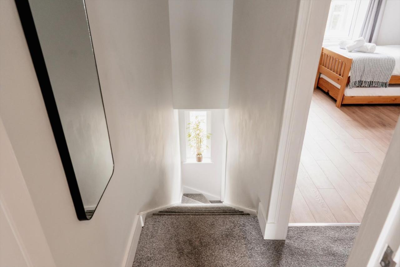 Sawley Cottage By Above Rubies - Modern, Stylish, 2 Bedroom House In Skipton Exterior photo